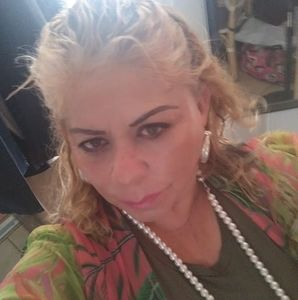 Meet your Posher, Cristina